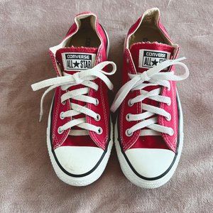 Red Chuck Taylor All Star Converse